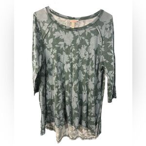 Jessica Simpson Nursing Top – XL